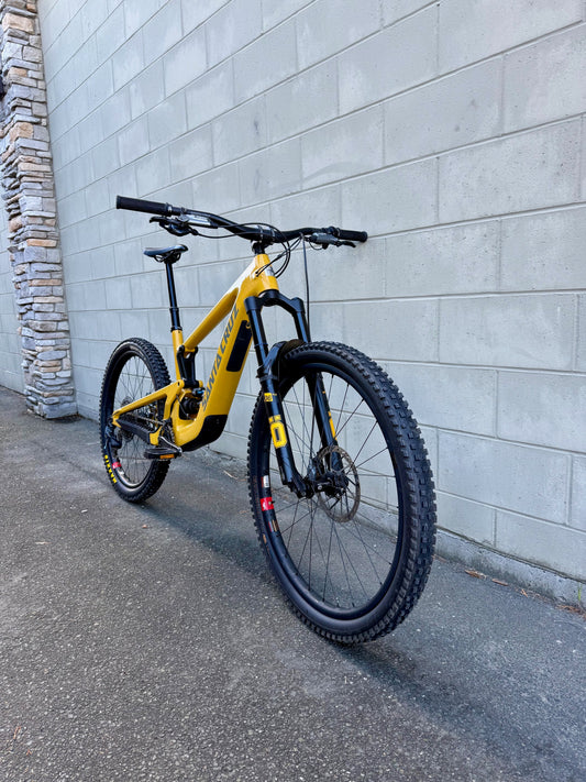 Santa Cruz Heckler SL Stout - Large - Gloss Mustard Yellow - EX DEMO