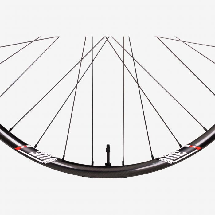 We Are One Union Carbon Wheelset Mullet I9 Hydra